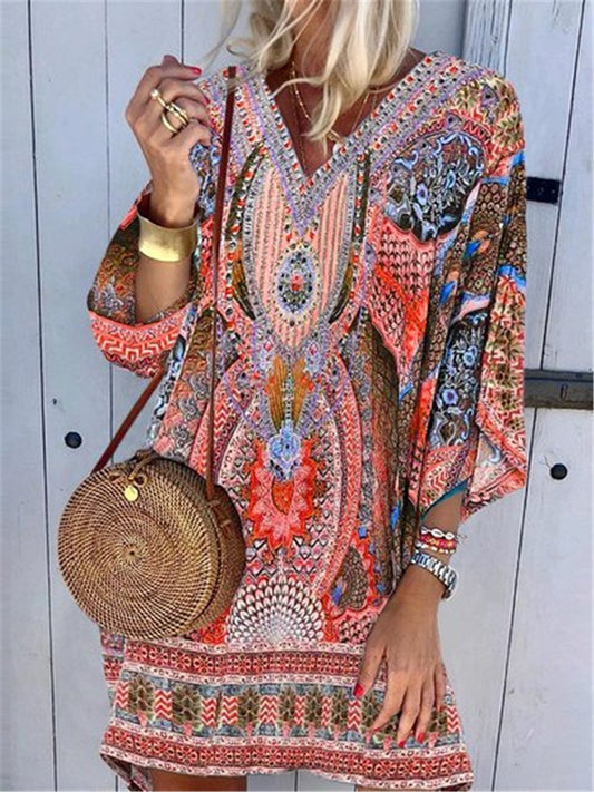 UDINA - Supermodernes und sehr bequemes Sommerkleid mit schönen Stickereien